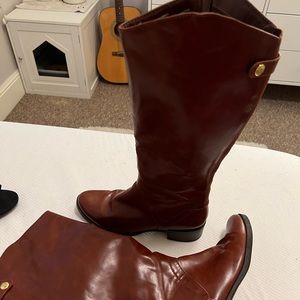 Brown rider boots